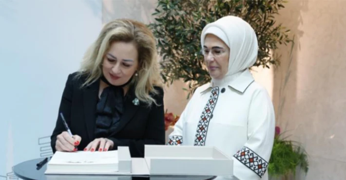 Cumhurbaşkanı Ersin Tatar’ın eşi Sibel Tatar, “Sıfır atık küresel taahhüdü” imzaladı