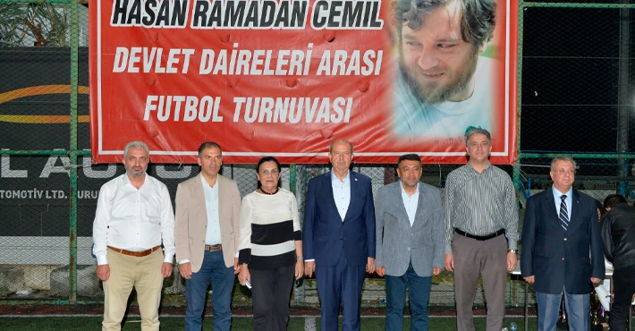 Cumhurbaşkanı Tatar, Hasan Ramadan Cemil Daireler Arası Futbol Turnuvası’nın final karşılaşmasını izledi