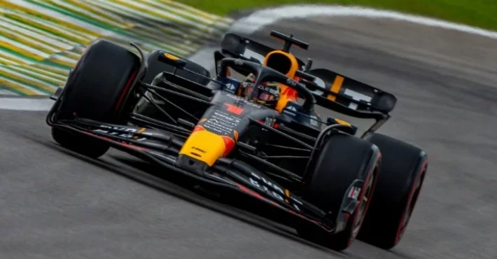 F1 Brezilya Grand Prix'sinin sprint yarışında Verstappen birinci oldu