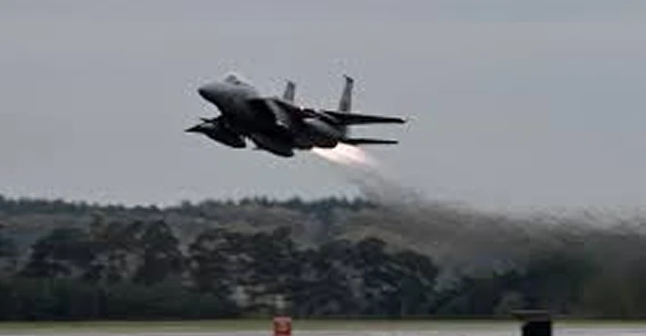 ABD savaş uçakları Suriye-Ürdün sınırında uçuş yapıyor