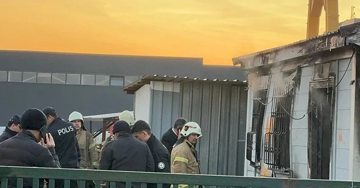 İstanbul'da işçilerin kaldığı konteynerde yangın: 3 ölü