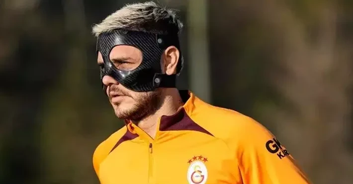 Mauro Icardi, Galatasaray'ın Trabzonspor maçına maske ile çıkacak