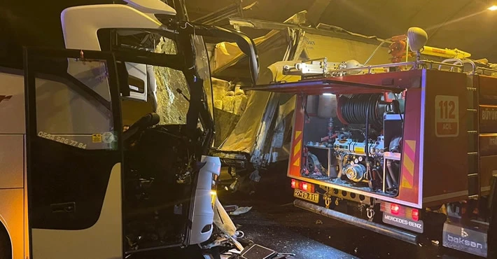 Osmaniye'de otobüs kazası: Çok sayıda yaralı var