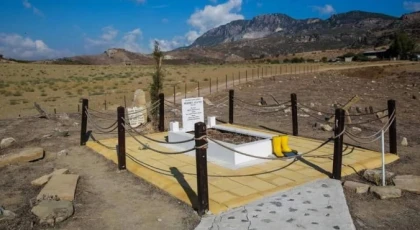 Sarı Çizmeli Mehmet Ağa’nın mezarına Dikmen Belediyesi sahip çıktı