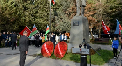 Ataoğlu, Bakü’de düzenlenen Atatürk’ü Anma Töreni’ne katıldı
