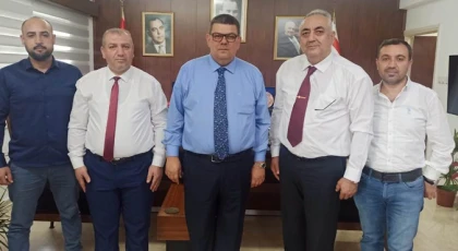 Maliye Bakanı Berova, KKTC Ehlibeyt Kültür ve Dayanışma Derneği heyetini kabul etti
