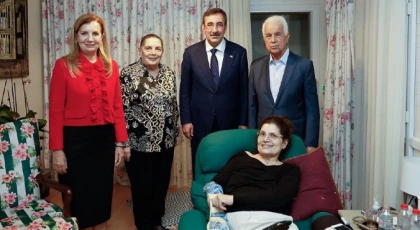 Türkiye Cumhuriyeti Cumhurbaşkanı Yardımcısı Cevdet Yılmaz, 3. Cumhurbaşkanı Derviş Eroğlu'nu ziyaret etti