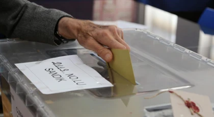 Türkiye'de yerel seçimlerde oy kullanma saatleri belli oldu