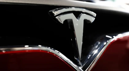Tesla ABD'deki yaklaşık 200 bin aracını geri çağırıyor