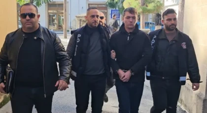 4,5 kilo uyuşturucu ile yakalan Ukrayna uyruklu zanlı mahkemeye çıkartıldı