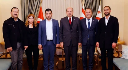 Cumhurbaşkanı Tatar, Engelliler Dayanışma Derneği heyetini kabul etti
