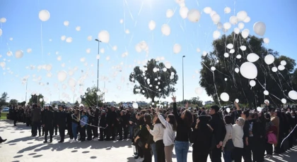 Gazimağusa'da beyaz balonlar adalet için sonsuzluğa bırakıldı